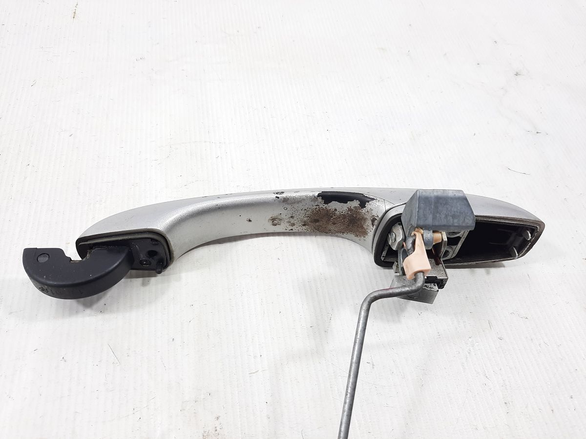 Patriot Ручка дверей передньої правої зовнішня (сіра) Jeep Patriot 2009-2017 1KT54SZ0AA Jeep Patriot 4 Patriot Ручка дверей передньої правої зовнішня (сіра) Jeep Patriot 2009-2017 1KT54SZ0AA Jeep Patriot 4