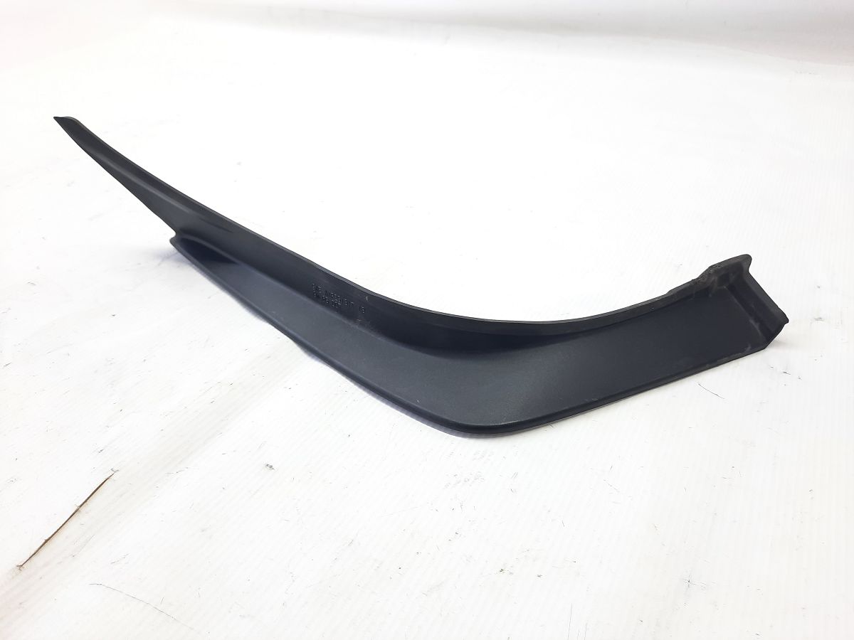 Ats. Водостік кришки багажника правий Cadillac ATS 2013-2018 23305566 Cadillac ATS Ats. Водостік кришки багажника правий Cadillac ATS 2013-2018 23305566 Cadillac ATS