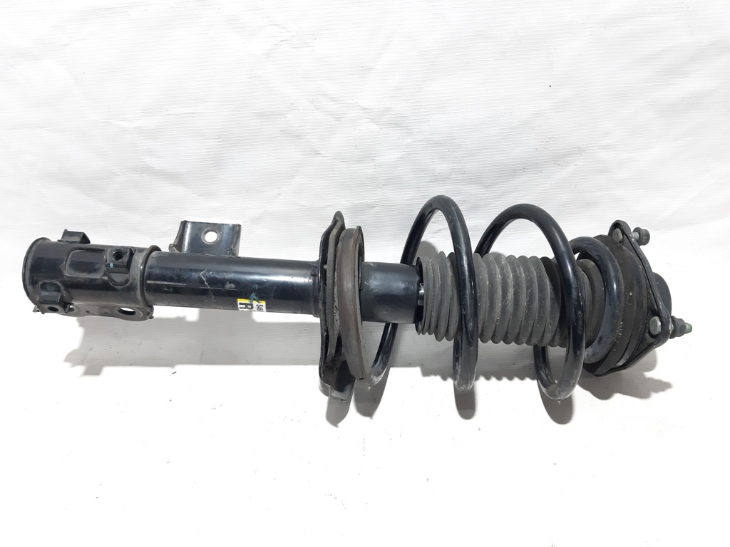 Cadenza Стійка амортизатора передня права Kia CADENZA 2015 546613V500 Kia CADENZA 4