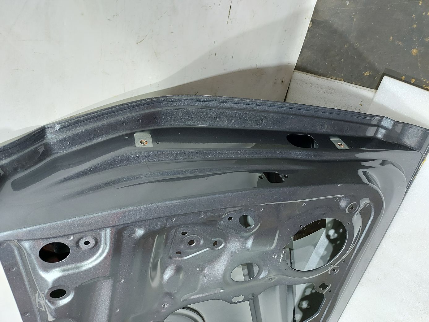 Двери Дверь передняя левая (темно-серая) Volkswagen ID.6 `2021 Volkswagen ID.6 12 Двери Дверь передняя левая (темно-серая) Volkswagen ID.6 `2021 Volkswagen ID.6 12