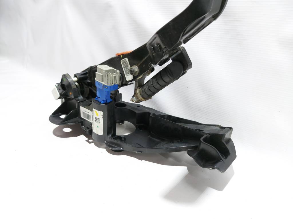 Fusion hybrid Педаль тормоза Ford Fusion Hybrid 2013 FG9Z2455A Ford Fusion Hybrid 14