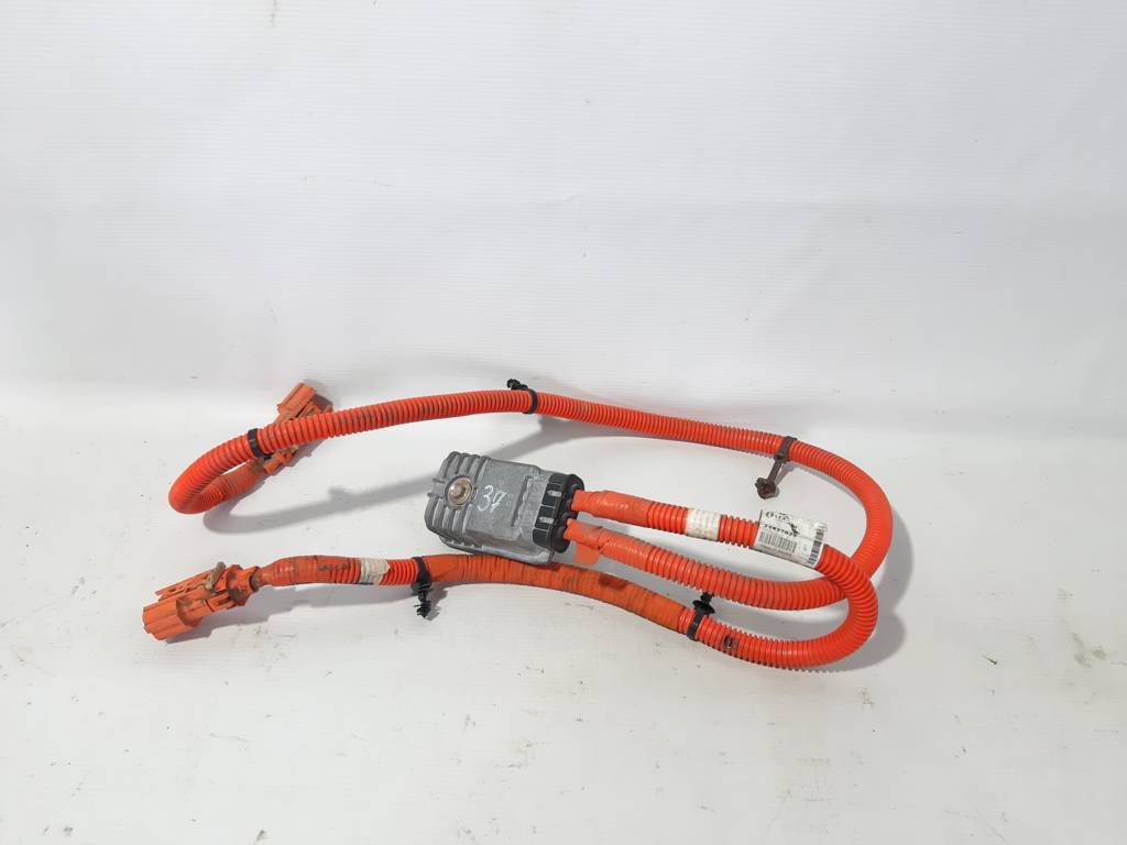 Volt Кабель плюсовий АКБ Chevrolet Volt 2011-2015 22827025 Chevrolet Volt 7