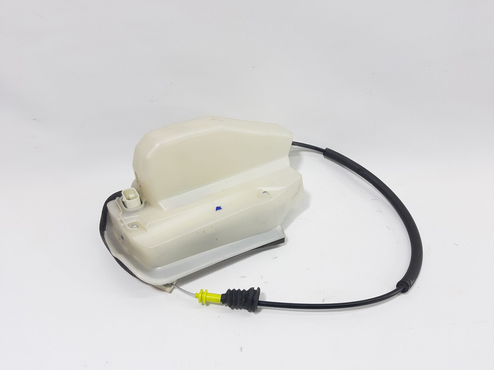 Model 3 Замок двери задней правой Tesla Model 3 2020-2023 150067500B Tesla Model 3 4