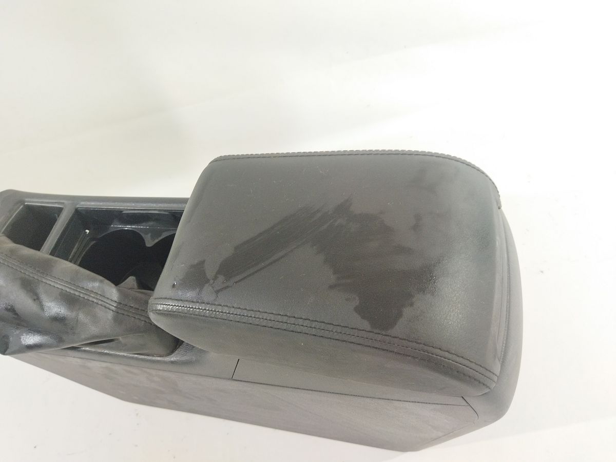 6 Консоль центральная подлокотник Mazda 6 2014-2015 GHP964420D02 Mazda 6 7