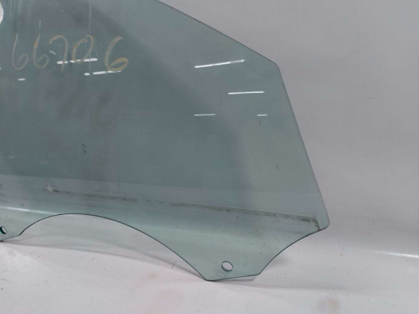 A4 Скло дверей передньої правої Audi A4 2011-2016 8K0845202D Audi A4 2