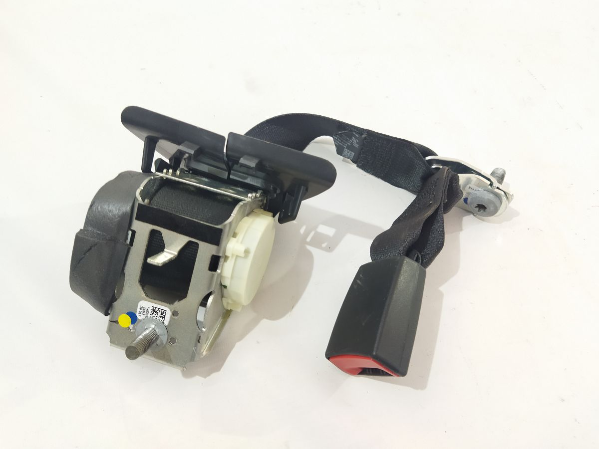 Fiesta. Ремень безопасности задний левый Ford Fiesta 2011-2019 BE8Z54611B68AA Ford Fiesta