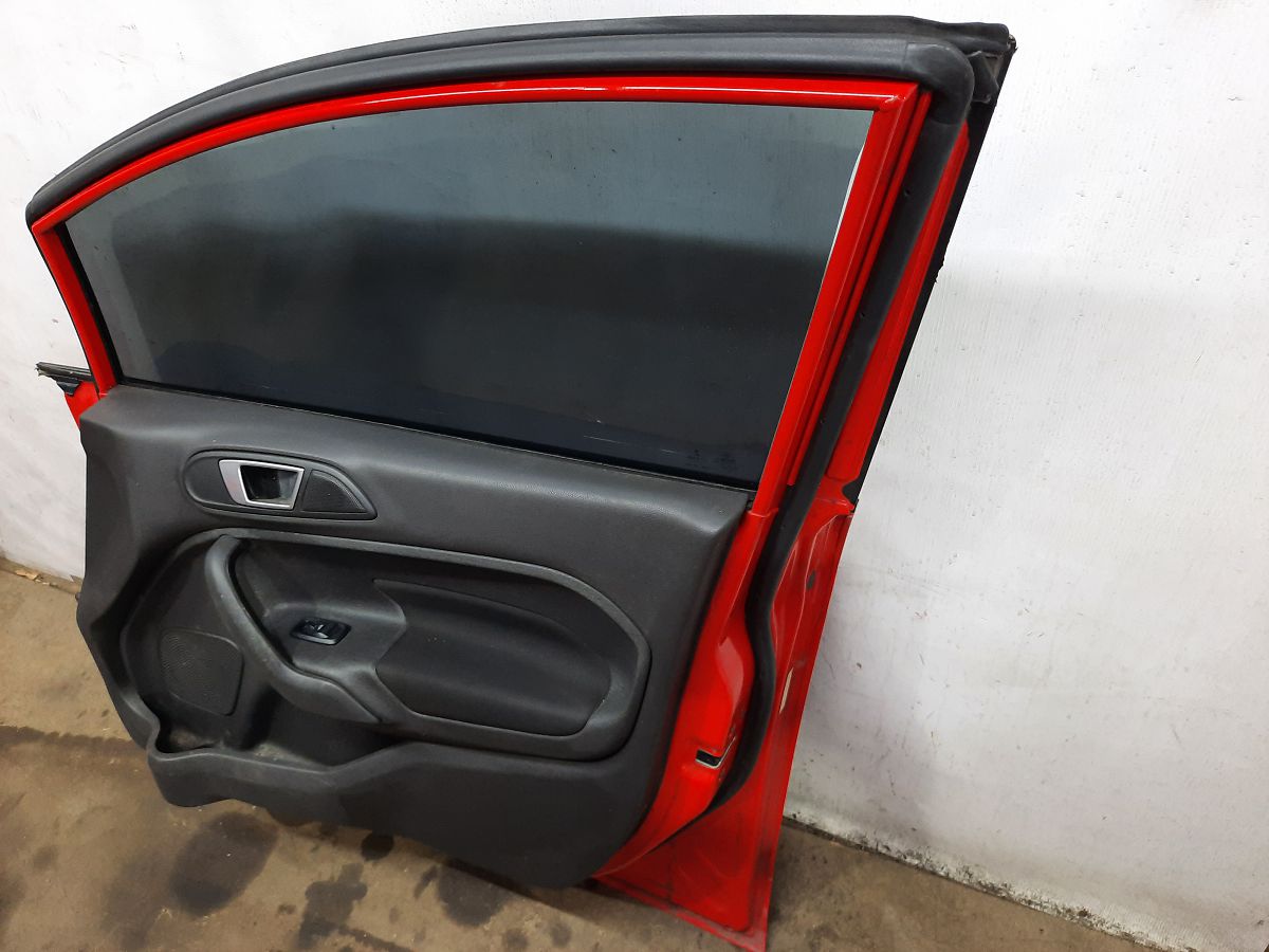 Fiesta sedan Дверь передняя правая Ford Fiesta sedan 2011-2019 D2BZ5420124B Ford Fiesta sedan 12