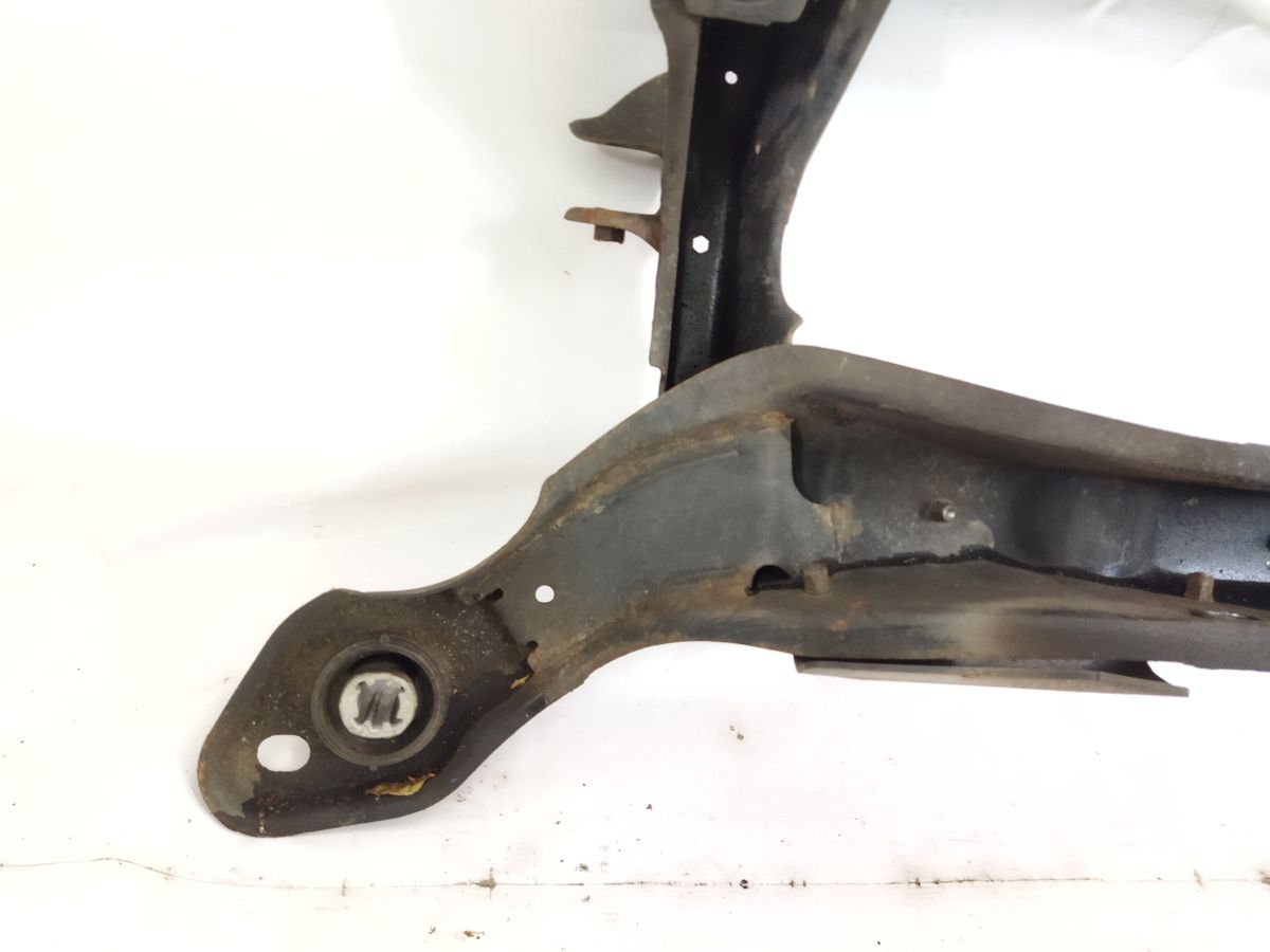 S60 Підрамник задній Volvo S60 2012-2016 31277225 Volvo S60 14