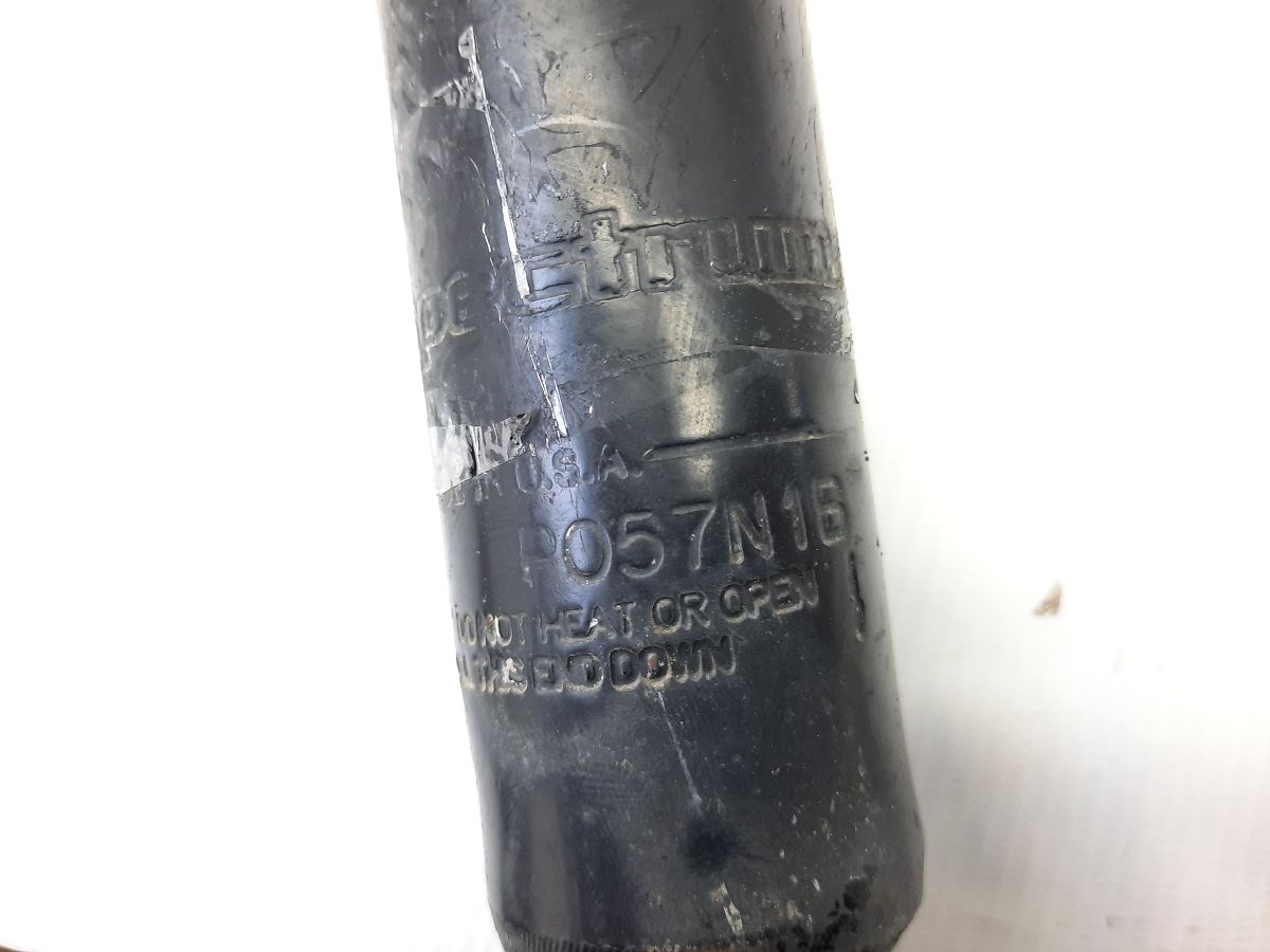 Sentra Амортизатор задний левый/правый Nissan Sentra 2014-2019 E62109AM0A Nissan Sentra 10