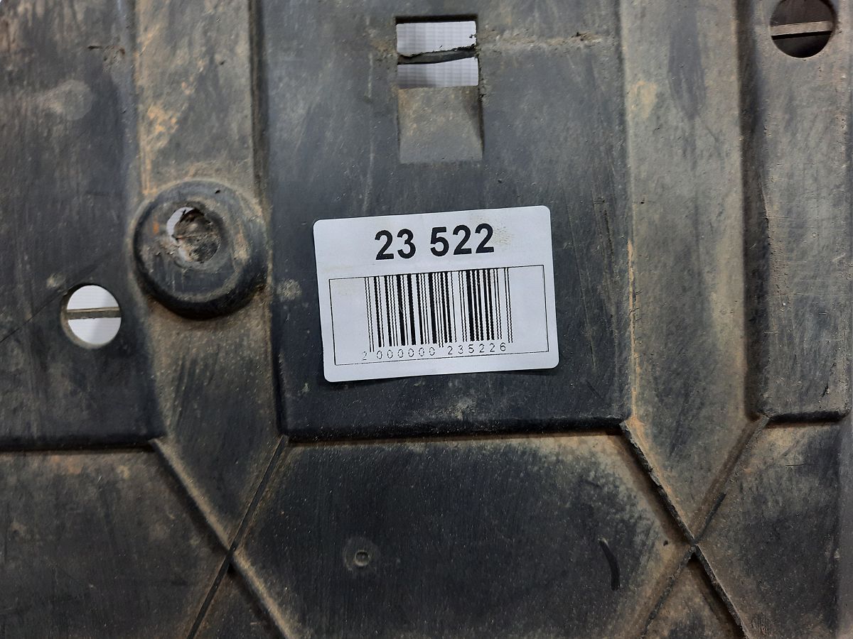 Insight Защита днища правая Honda Insight 2012-2014 74690TM8A01 Honda Insight 8