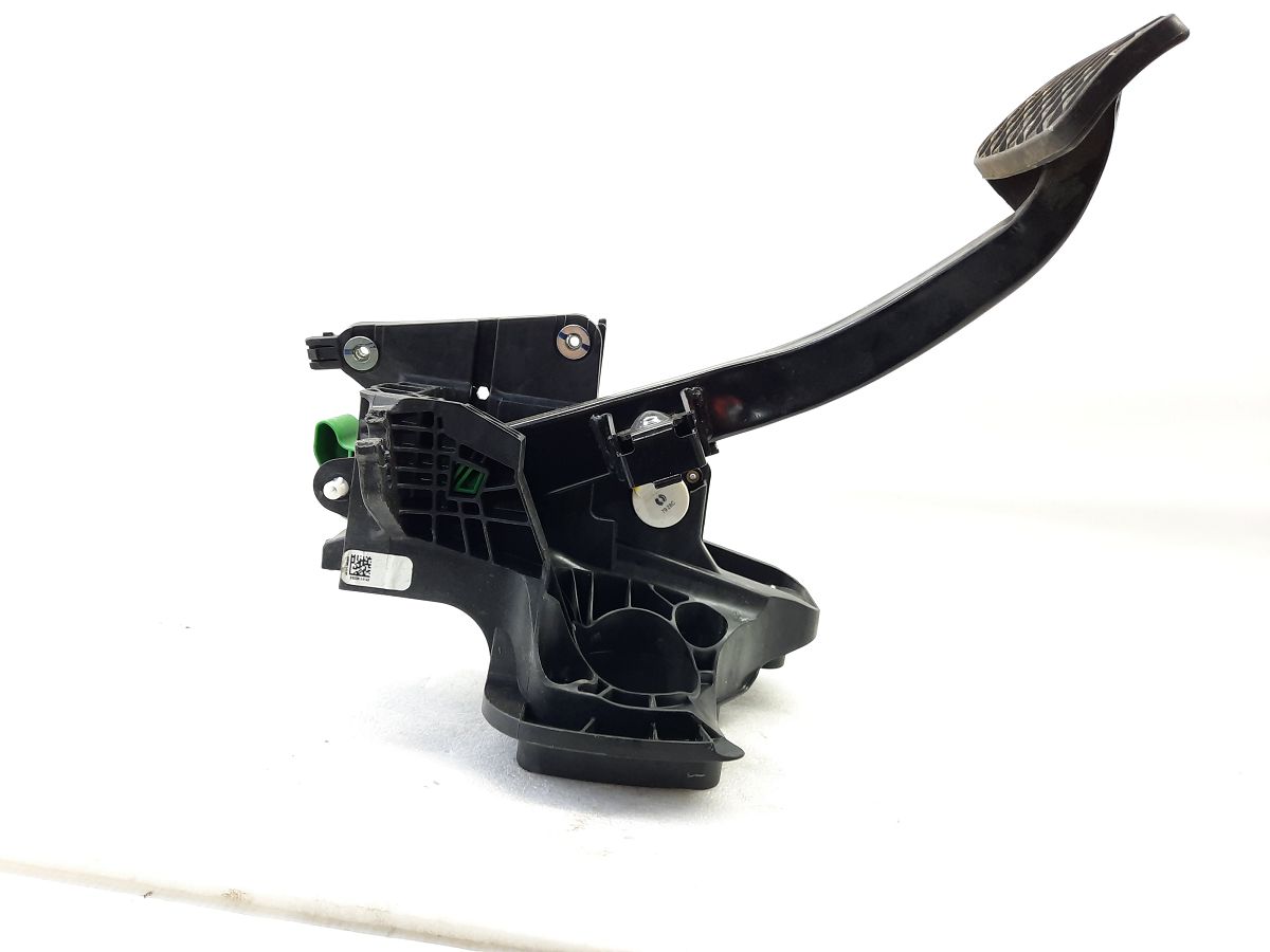 Malibu Педаль гальма Chevrolet Malibu 2018 84091163 Chevrolet Malibu 10