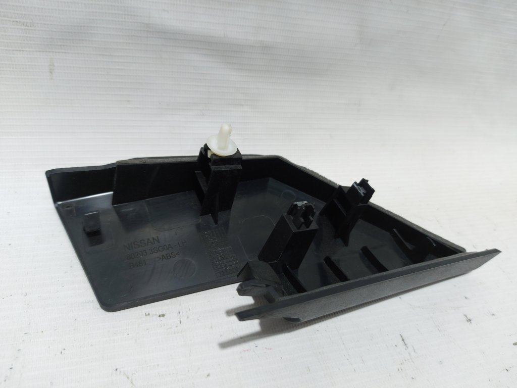 Sentra Кут дзеркала лівий Nissan Sentra 2013-2019 802933SG0A Nissan Sentra 2