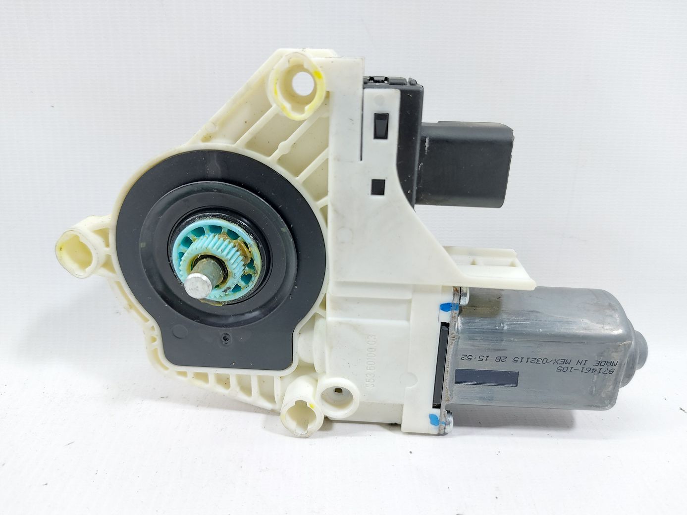 Focus. Моторчик склопідйомника двері передньої лівої Ford Focus 2012-2018 6CPZ5423395D Ford Focus