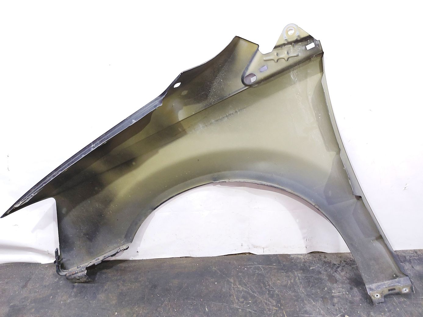 Grand caravan Крило переднє праве (вм'ятина) Dodge Grand Caravan 2008-2020 68029128AB Dodge Grand Caravan 6 Grand caravan Крило переднє праве (вм'ятина) Dodge Grand Caravan 2008-2020 68029128AB Dodge Grand Caravan 6