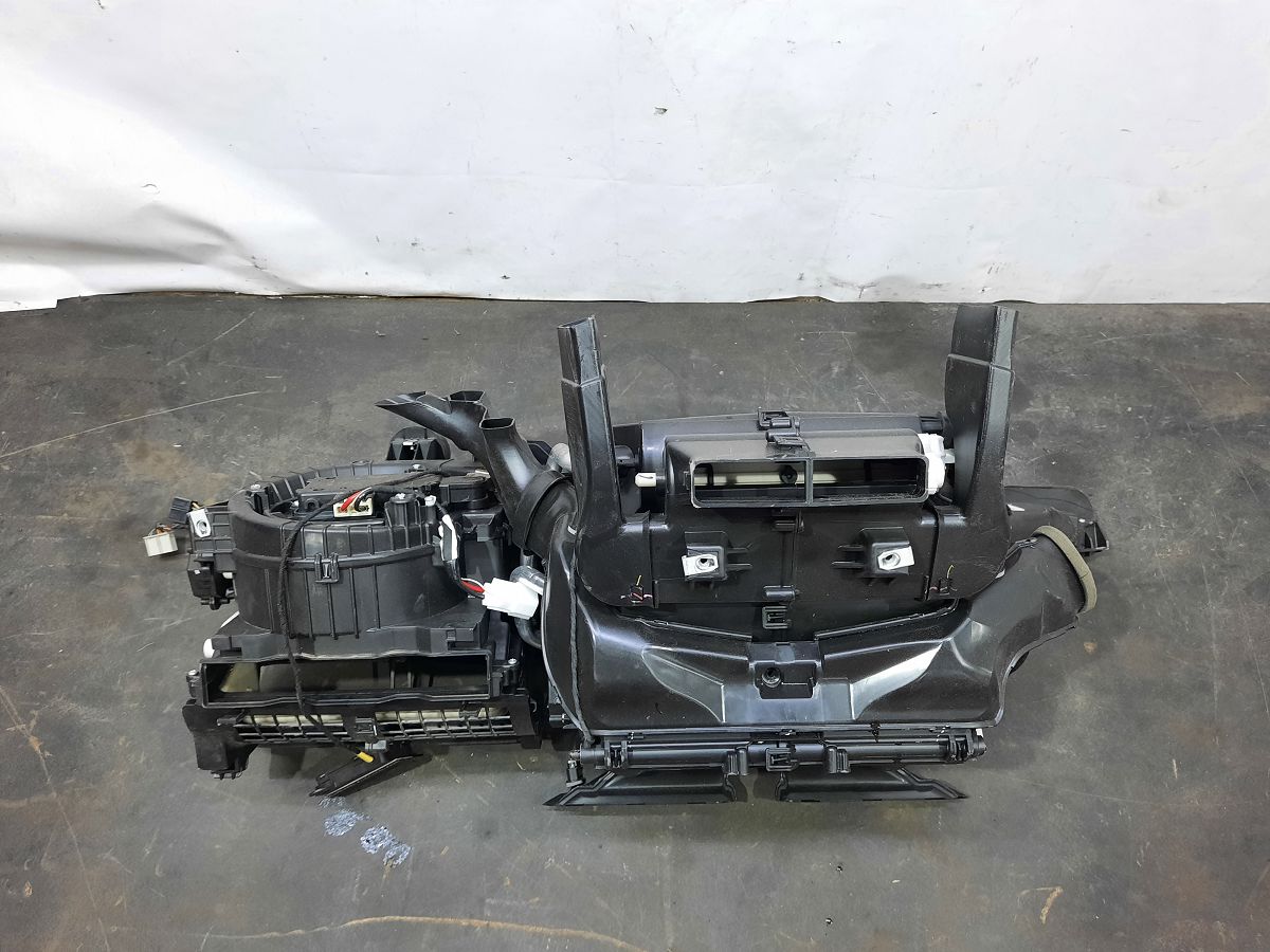 Ats Печка Cadillac ATS 2013-2019 22799389 Cadillac ATS 3