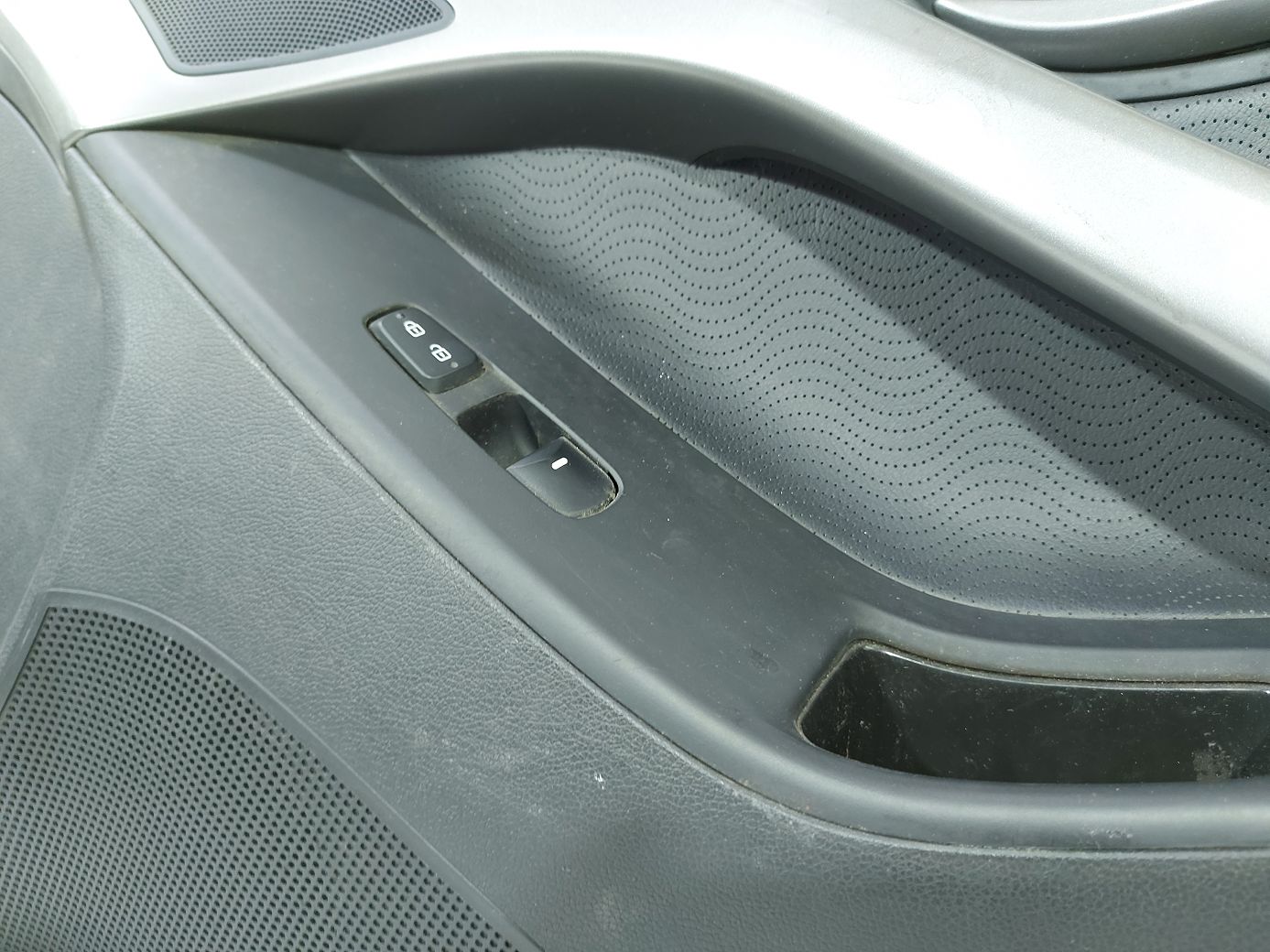 Elantra Карта дверей передньої правої Hyundai Elantra 2014-2016 823063X051RAS Hyundai Elantra 3