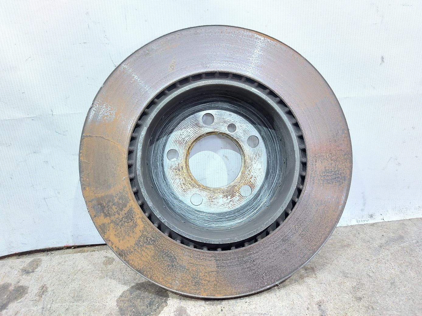 5 series Диск тормозной задний левый/правый BMW 5 series 2011-2016 34216898733 BMW 5 series 5