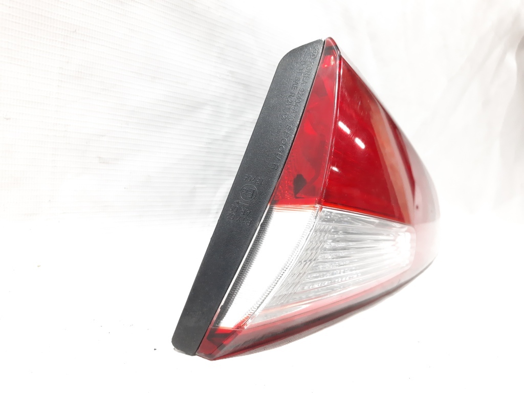 Forte Ліхтар кришки багажника правий Kia Forte 2014-2016 92404A7000 Kia Forte 2