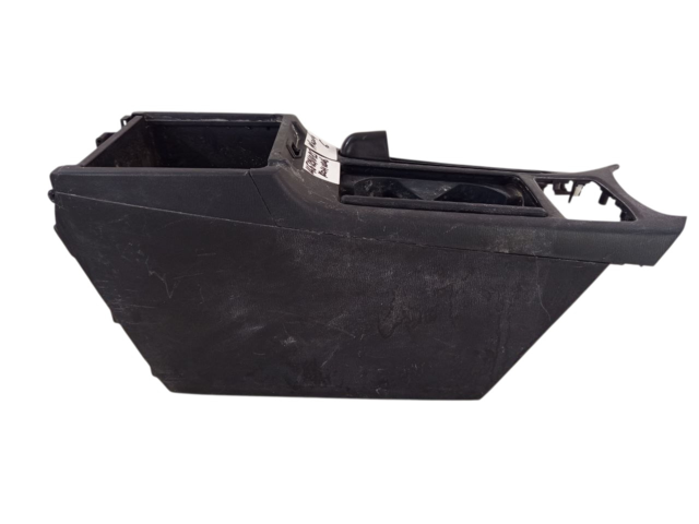 6 Консоль центральная Mazda 6 2014-2015 GHP9-64-420D-02 Mazda 6 8