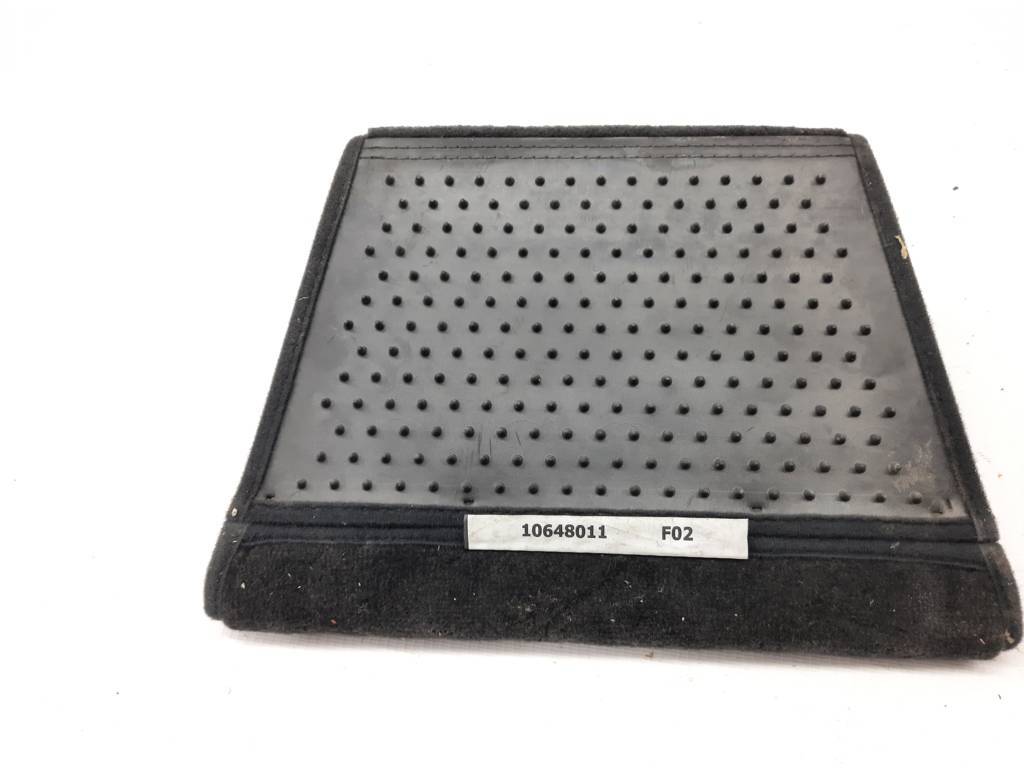 7 series Подставка отдыха ног задних пассажиров BMW 7 2012 51477263402 BMW 7 2 7 series Подставка отдыха ног задних пассажиров BMW 7 2012 51477263402 BMW 7 2