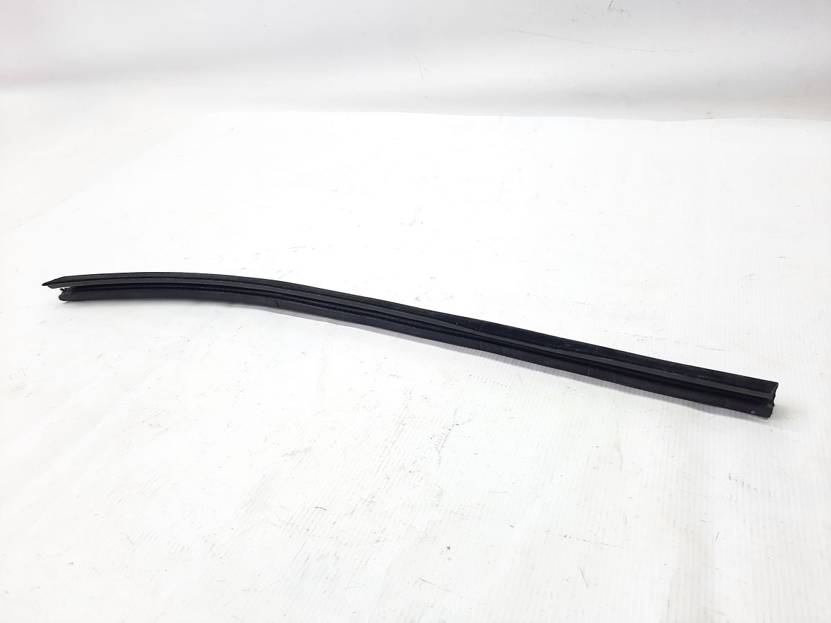 Journey Уплотнитель стекла внутренний двери задней левой Dodge Journey 2009-2020 5076877AC Dodge Journey 2