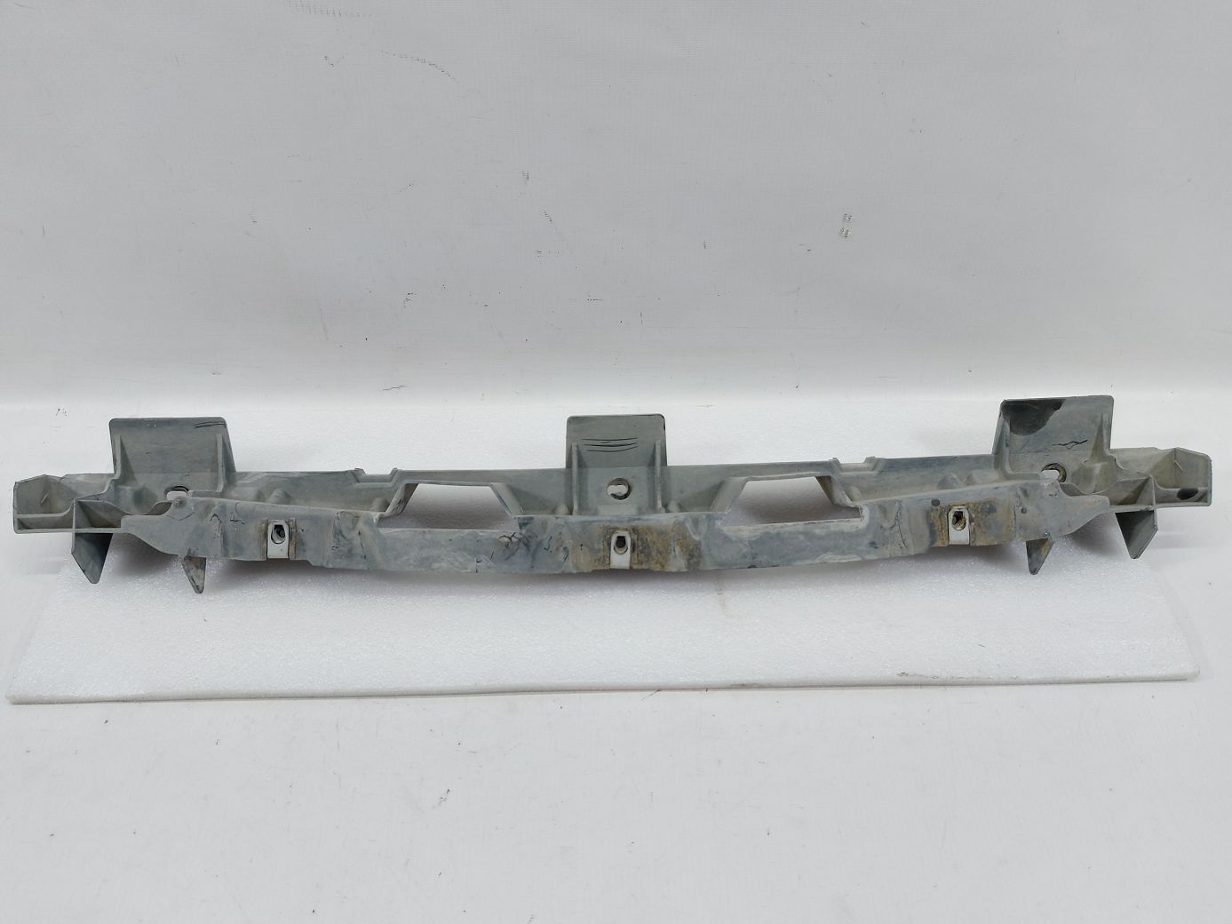 200 limited Кріплення заднього бампера центральне Chrysler 200 Limited 2015-2017 68103915AC Chrysler 200 Limited 3 200 limited Кріплення заднього бампера центральне Chrysler 200 Limited 2015-2017 68103915AC Chrysler 200 Limited 3