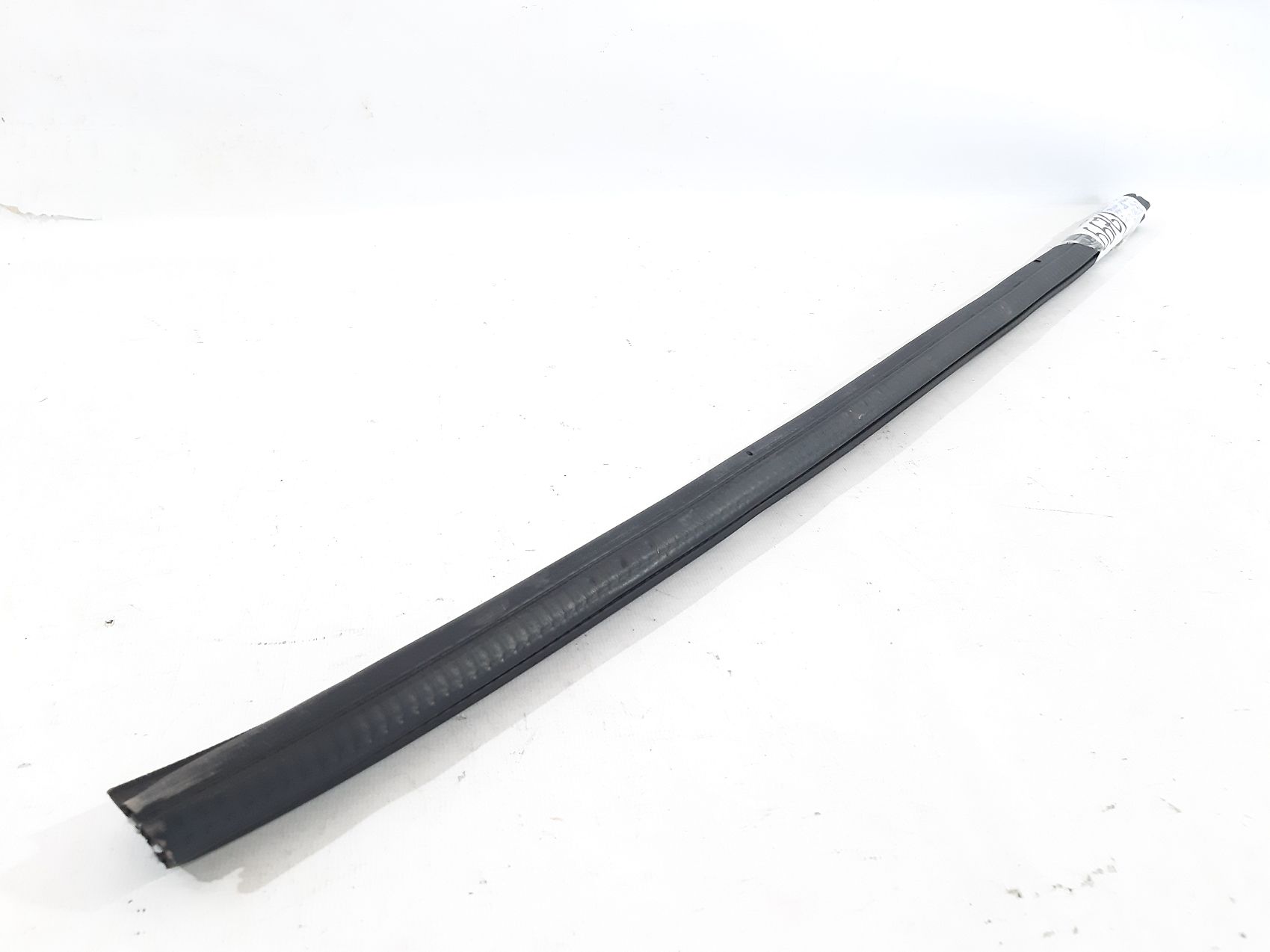Malibu Уплотнитель стекла двери задней левой внутренний Chevrolet Malibu 2013-2018 23117255 Chevrolet Malibu 6