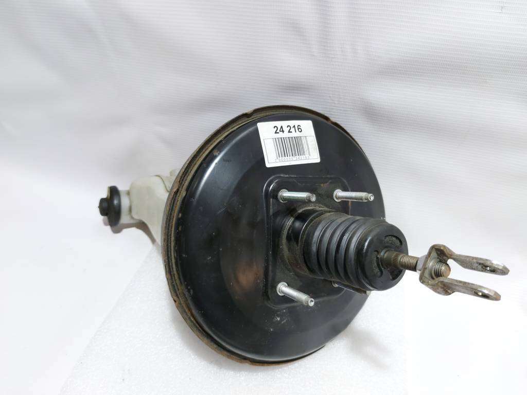 Scion iq. Головний гальмівний циліндр Toyota Scion IQ 2012-2015 4720174031 Toyota Scion IQ