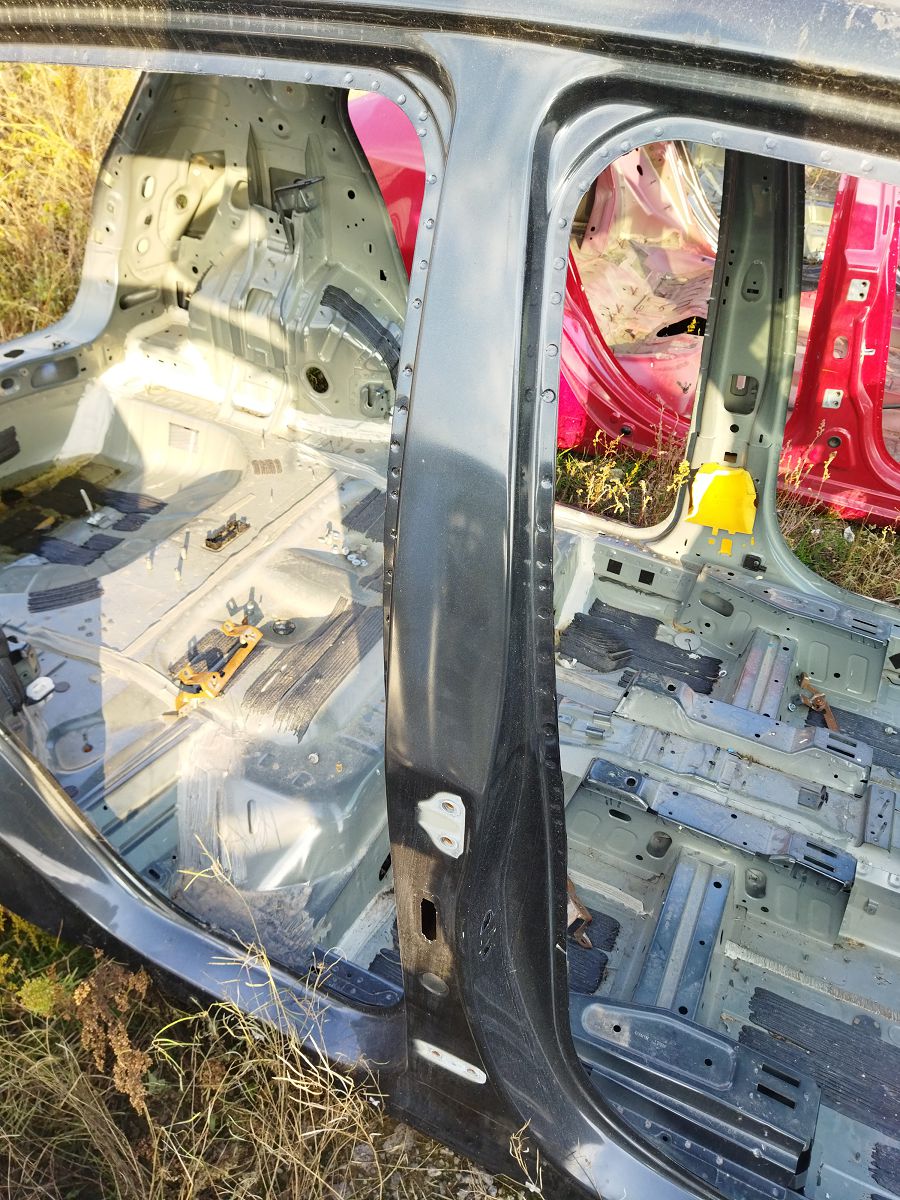 Trax Кузов голий (можна різати) Chevrolet Trax 2016-2021 42588384 Chevrolet Trax 8