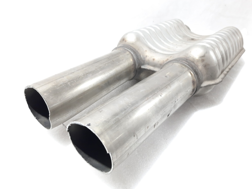 7 series Выхлопная труба средняя часть BMW 7 2012 18307578187 BMW 7 3