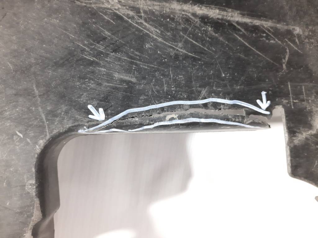 Ats Захист днища задній правий Cadillac ATS 2016 22971716 Cadillac ATS 11