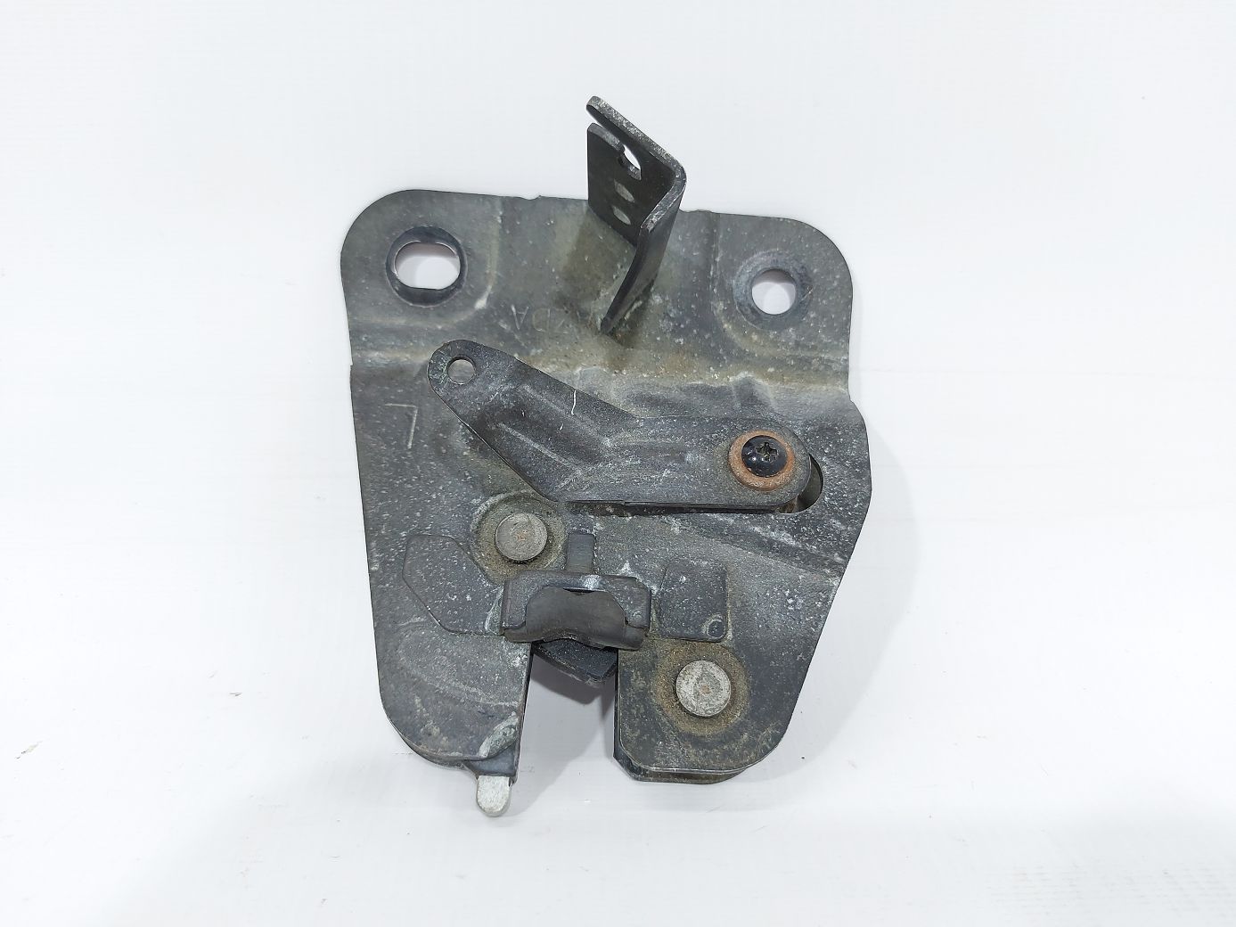 6 Замок спинки сидіння заднього лівий Mazda 6 2014-2020 GHK188070 Mazda 6 2