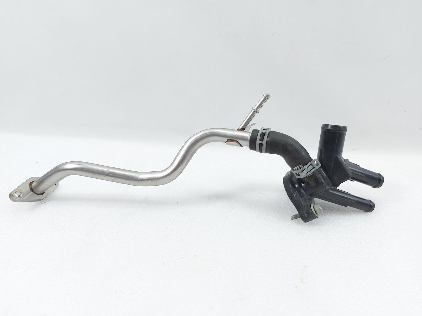 Malibu. Корпус термостату Chevrolet Malibu 2016-2021 12707589 Chevrolet Malibu