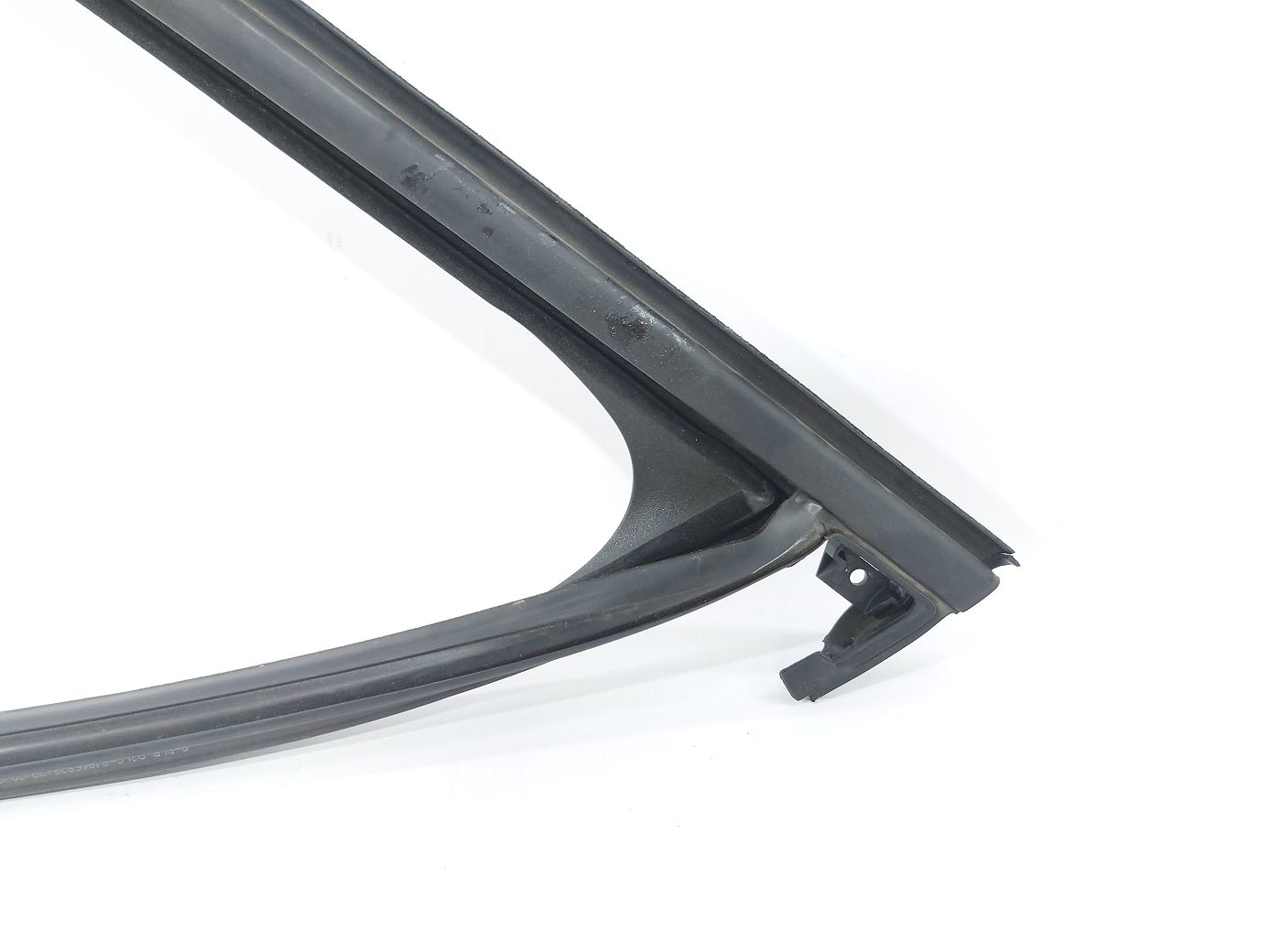 Cruze Направляюча гумка скла передньої лівої двері Chevrolet Cruze 2012-2014 95321657 Chevrolet Cruze 7 Cruze Направляюча гумка скла передньої лівої двері Chevrolet Cruze 2012-2014 95321657 Chevrolet Cruze 7