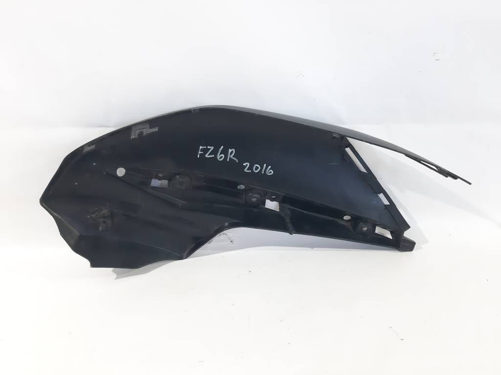 F26 Обтічник передній верхній лівий YAMAHA F26 2009-2012 36P2838N YAMAHA F26 2 F26 Обтічник передній верхній лівий YAMAHA F26 2009-2012 36P2838N YAMAHA F26 2