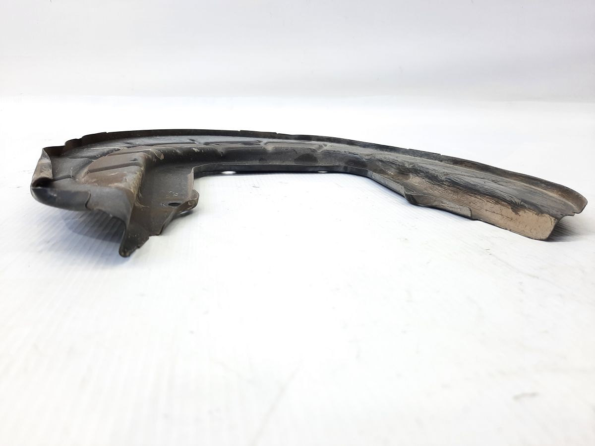 200 limited Пыльник тормозного диска заднего левого/правого Chrysler 200 Limited 2015-2017 68155484AB Chrysler 200 Limited 12