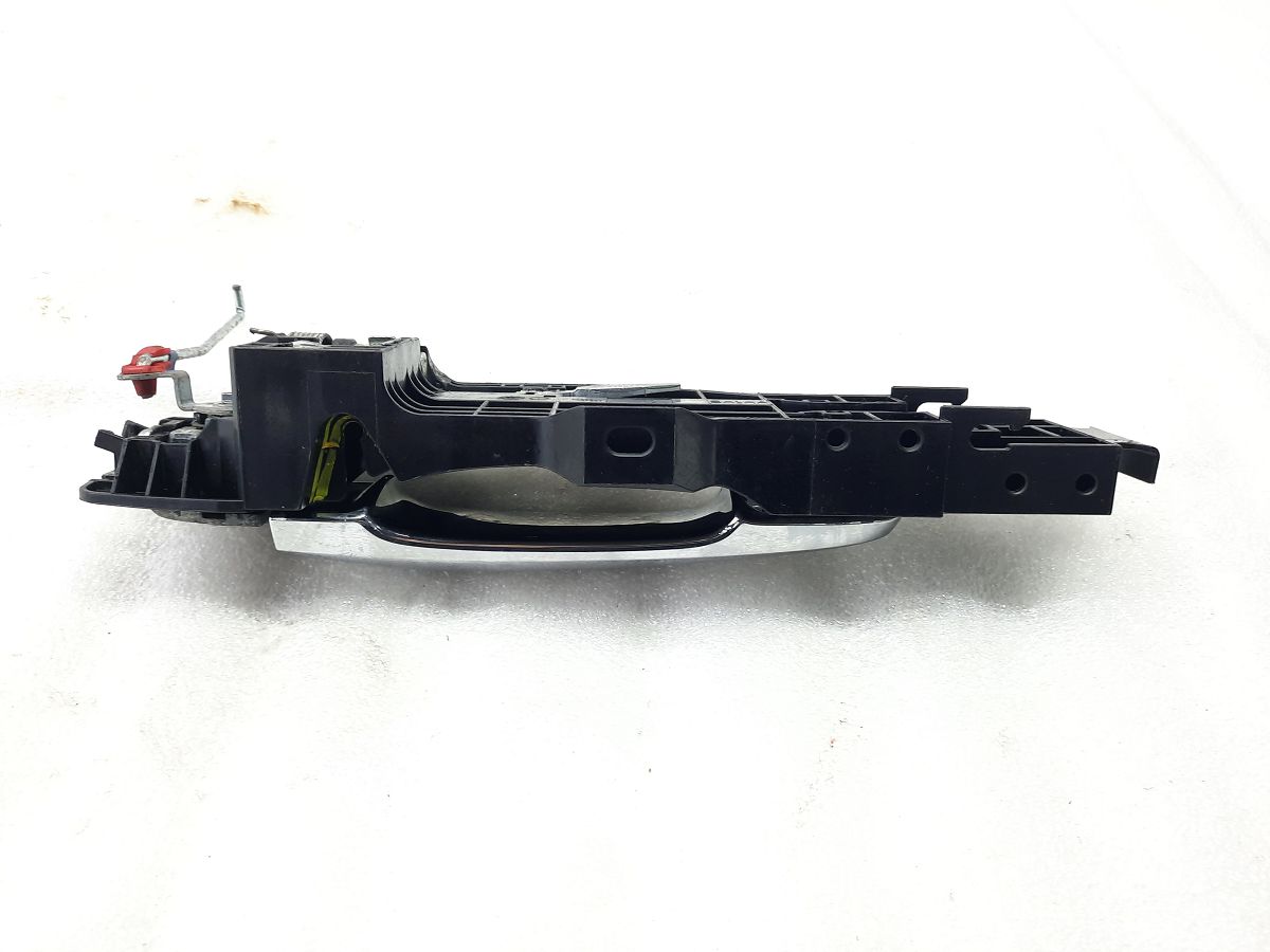 Versa Ручка дверей передньої лівої зовнішня (хром) Nissan Versa 2013-2017 806409KA0A Nissan Versa 10 Versa Ручка дверей передньої лівої зовнішня (хром) Nissan Versa 2013-2017 806409KA0A Nissan Versa 10