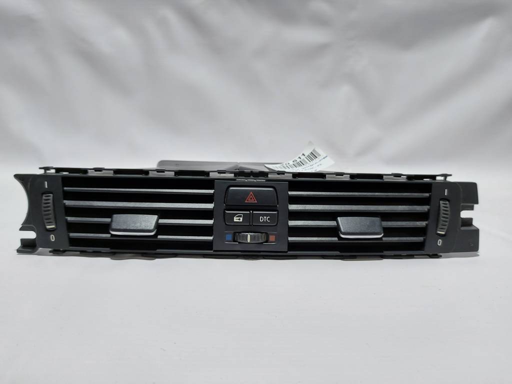 328i xdrive Воздуховод центральный BMW 328i xDrive 2006-2012 64229130458 BMW 328i xDrive 1