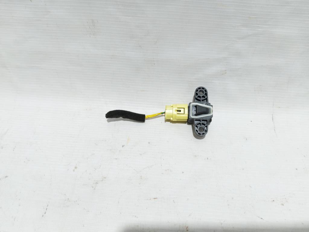 Elantra Датчик бокового удара Hyundai Elantra 2017-2020 95920F2000 Hyundai Elantra 6