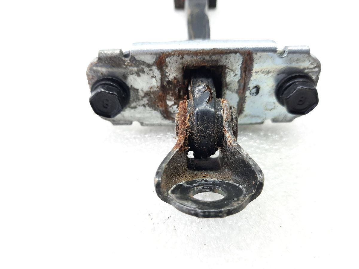 Sonata Обмежувач відчинення дверей задньої лівої Hyundai Sonata 2011-2015 794803S000 Hyundai Sonata 3