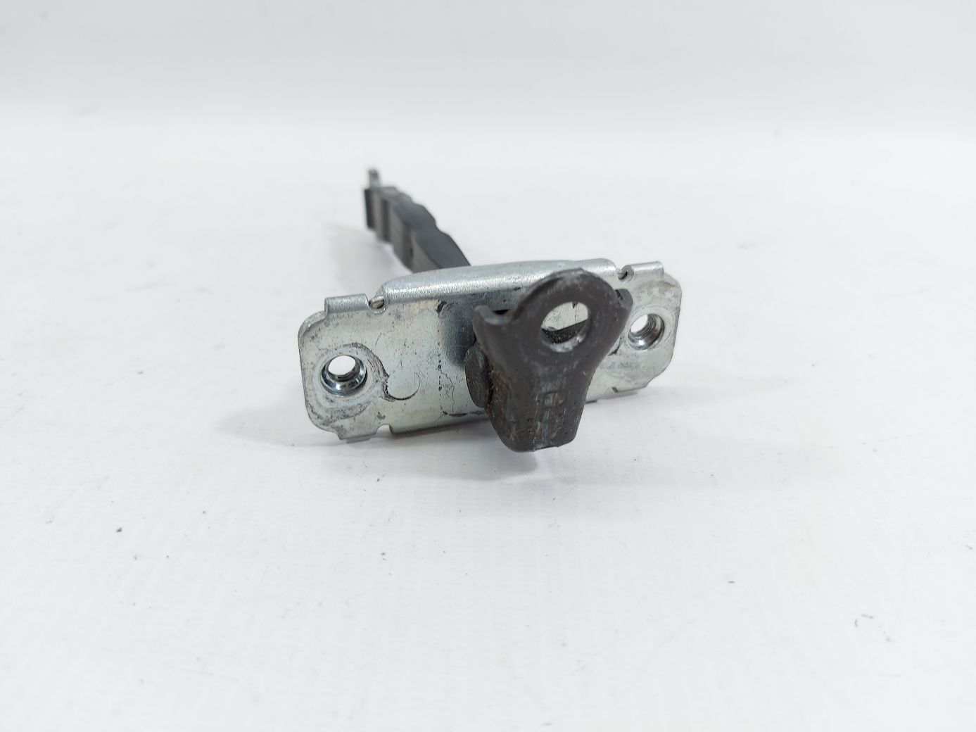 Veloster Обмежувач дверей передньої правої Hyundai Veloster 2012-2017 793902V000 Hyundai Veloster 3