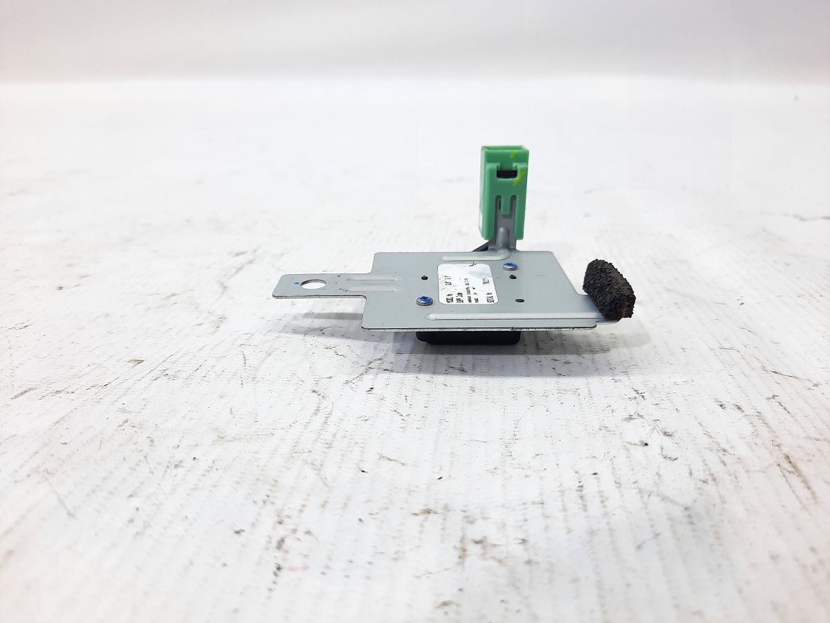 3 Антена GPS Mazda 3 2014-2018 BJS866DY0A Mazda 3 3 3 Антена GPS Mazda 3 2014-2018 BJS866DY0A Mazda 3 3