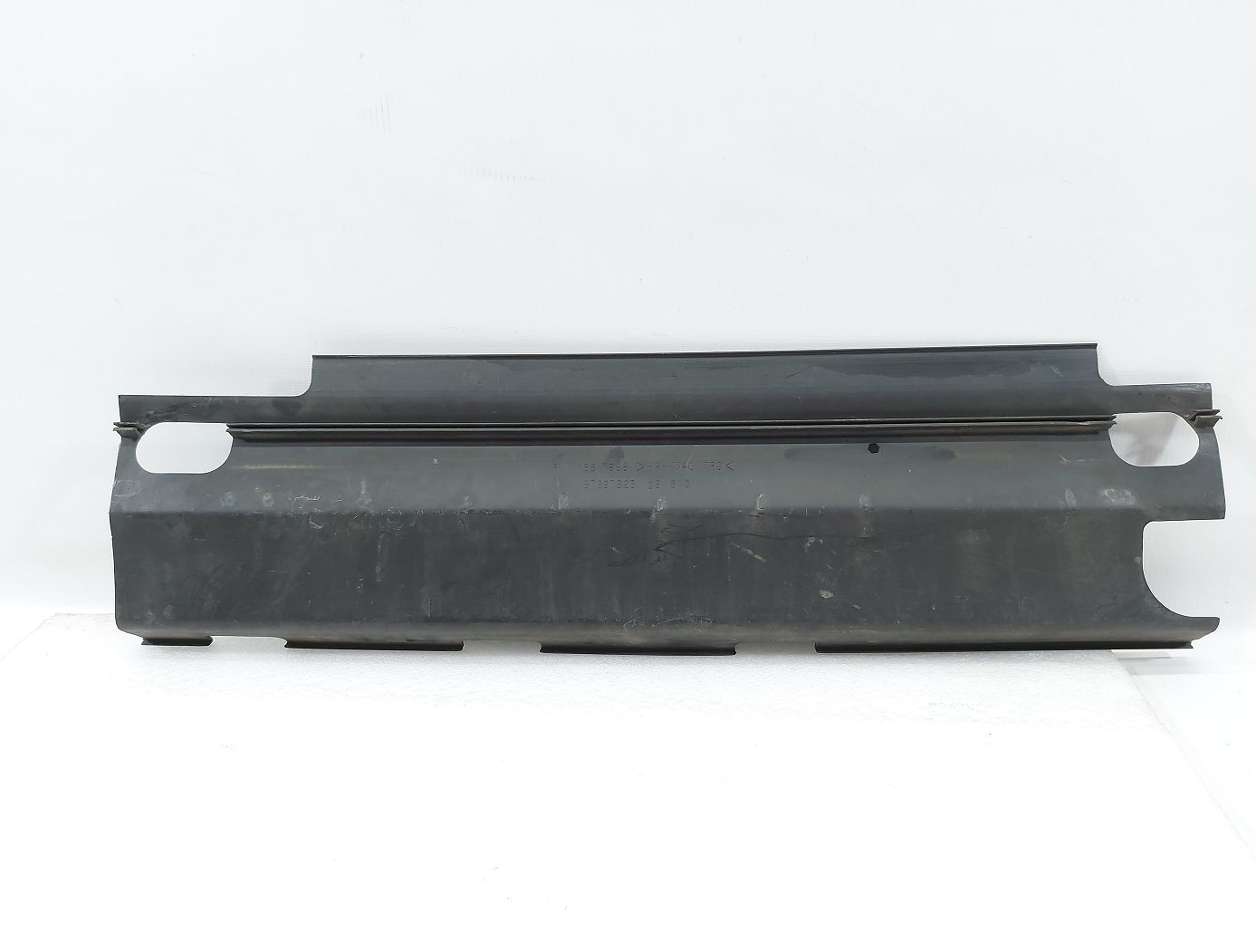 Hhr Накладка радиатора верхняя Chevrolet HHR 2006-2011 15817968 Chevrolet HHR 2