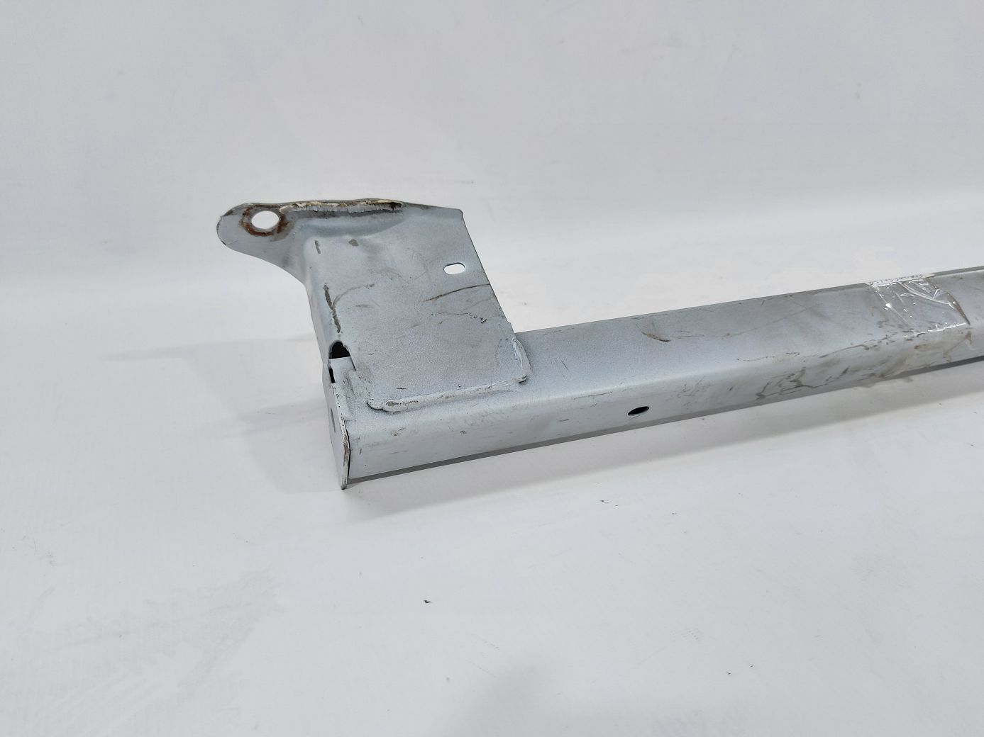 Patriot Распорка под задние сидения Jeep Patriot 2011-2017 5115657AB Jeep Patriot 13