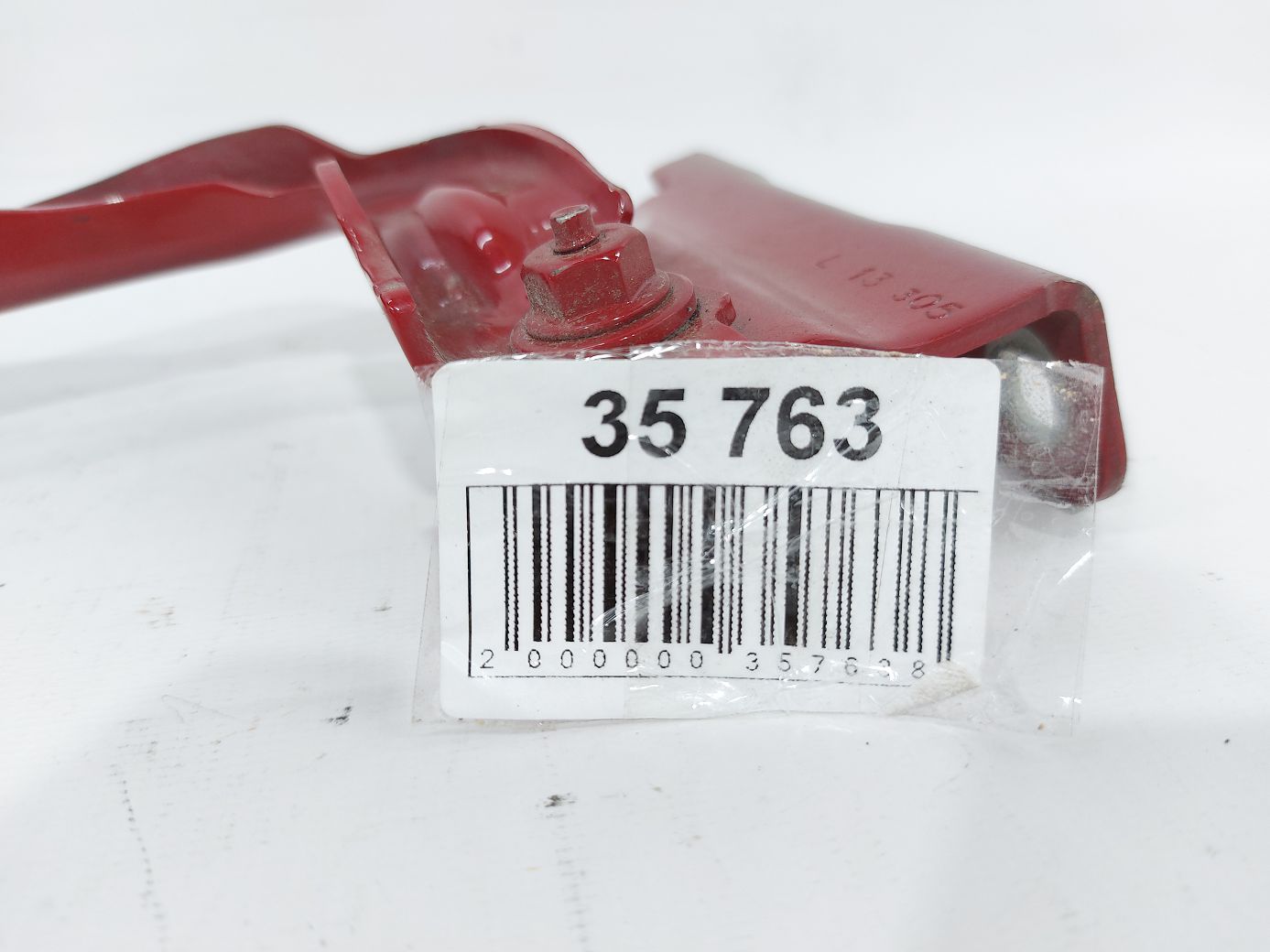 Dart Петля капота ліва Dodge Dart 2013-2019 68082131AA Dodge Dart 4