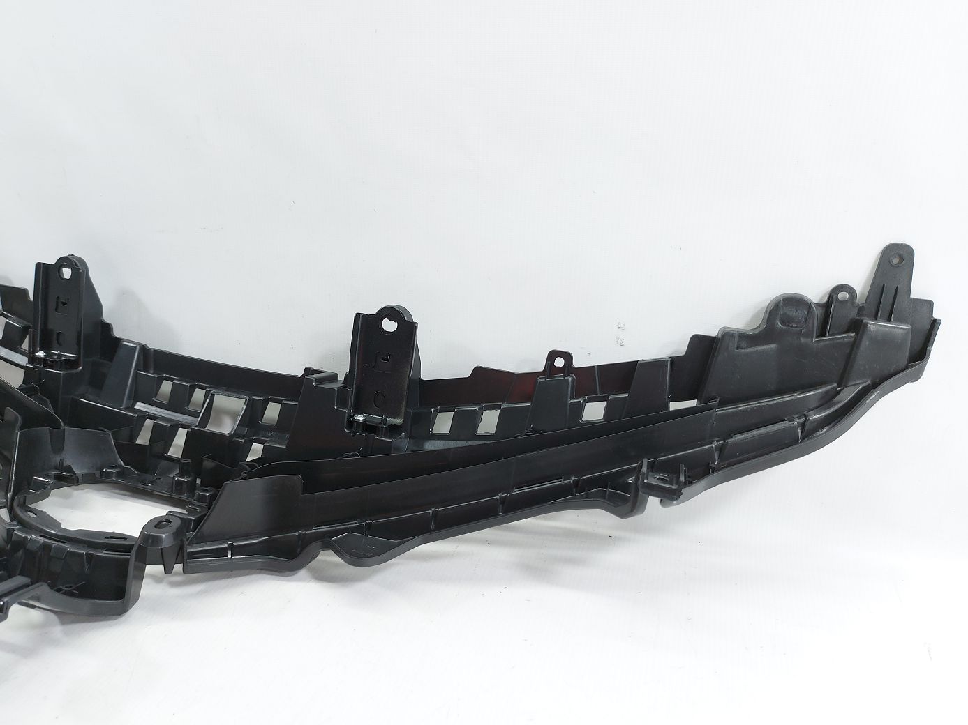 Решетки радиатора в сборе Решетка радиатора верхняя (SE/XSE) Toyota Camry `18-20 Toyota Camry 7