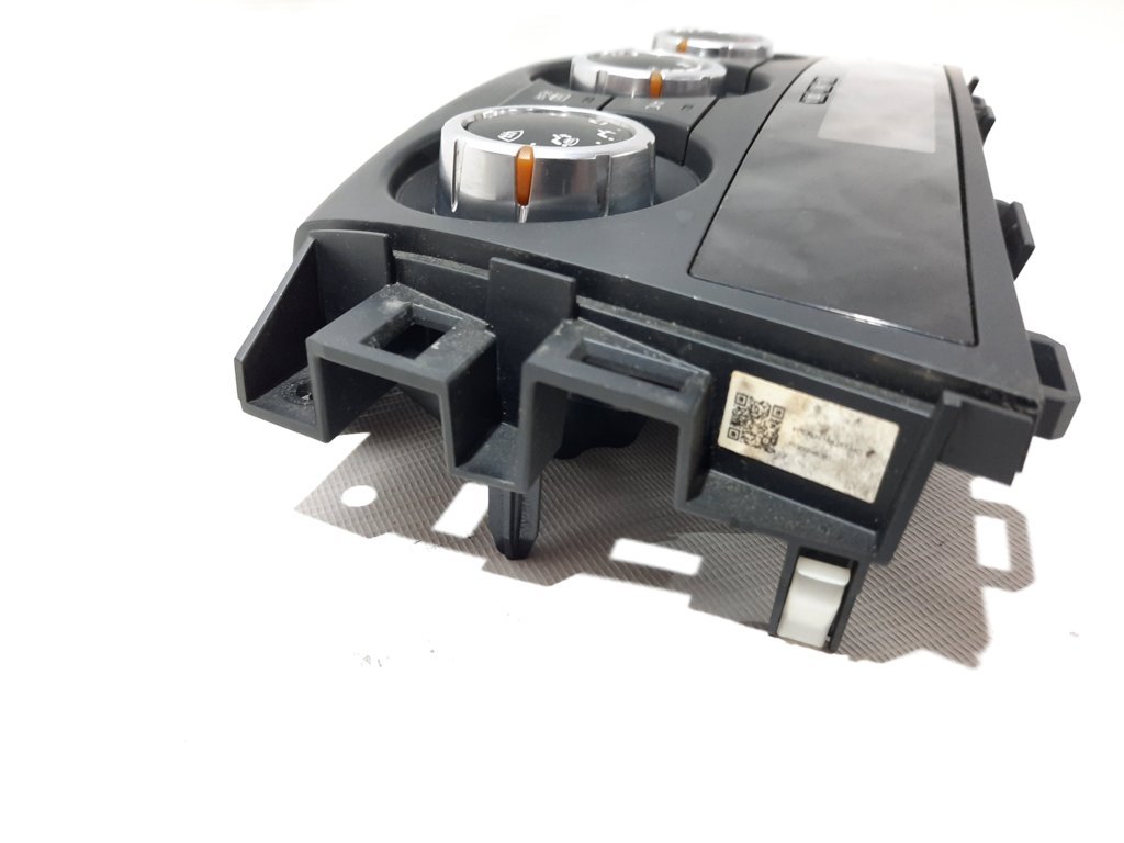 6 Кнопки управления климат контролем Mazda 6 2013-2017 GJR961190B Mazda 6 6