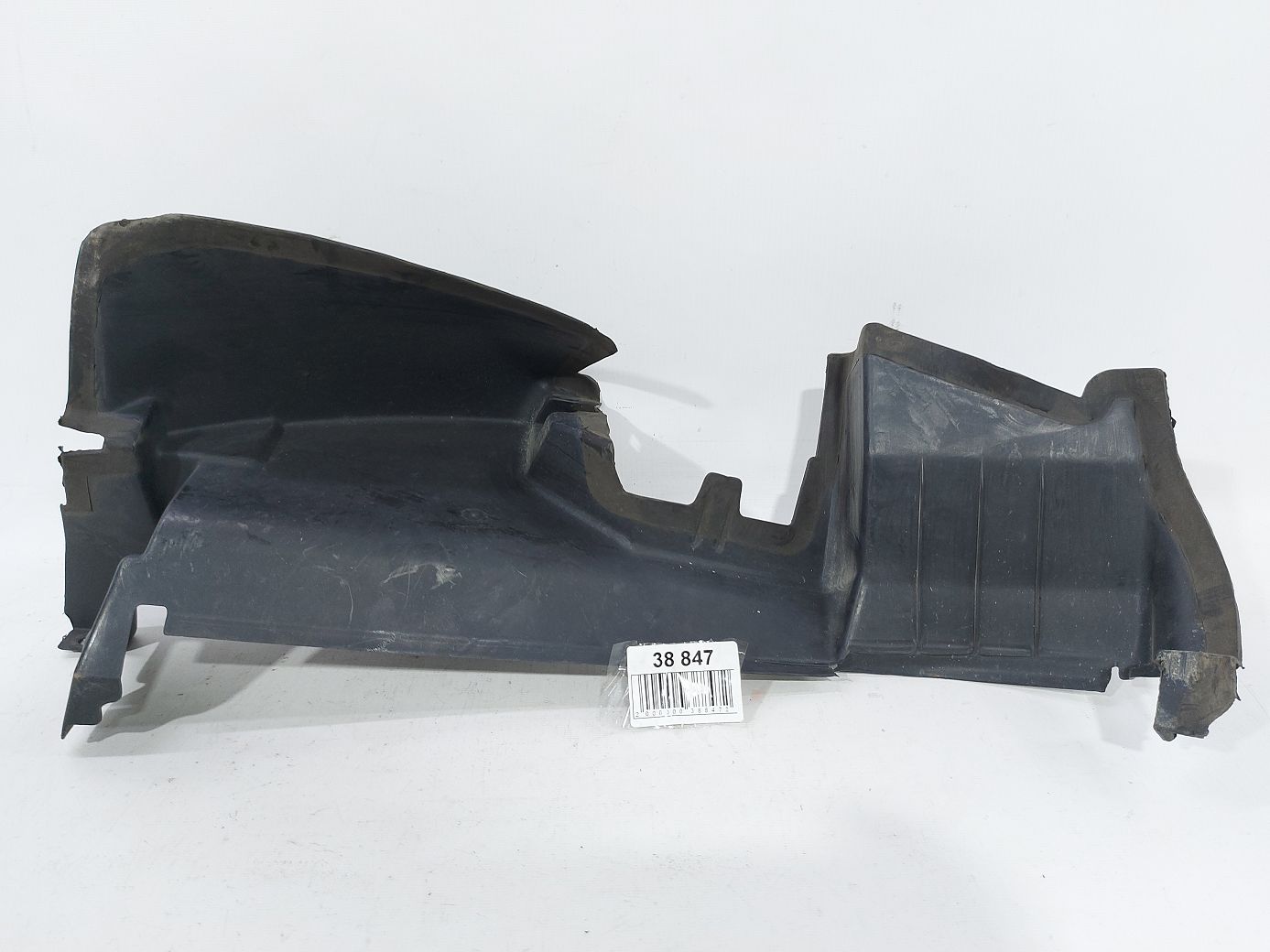 Charger. Пыльник радиатора левый Dodge Charger 2011-2014 57010437 Dodge Charger