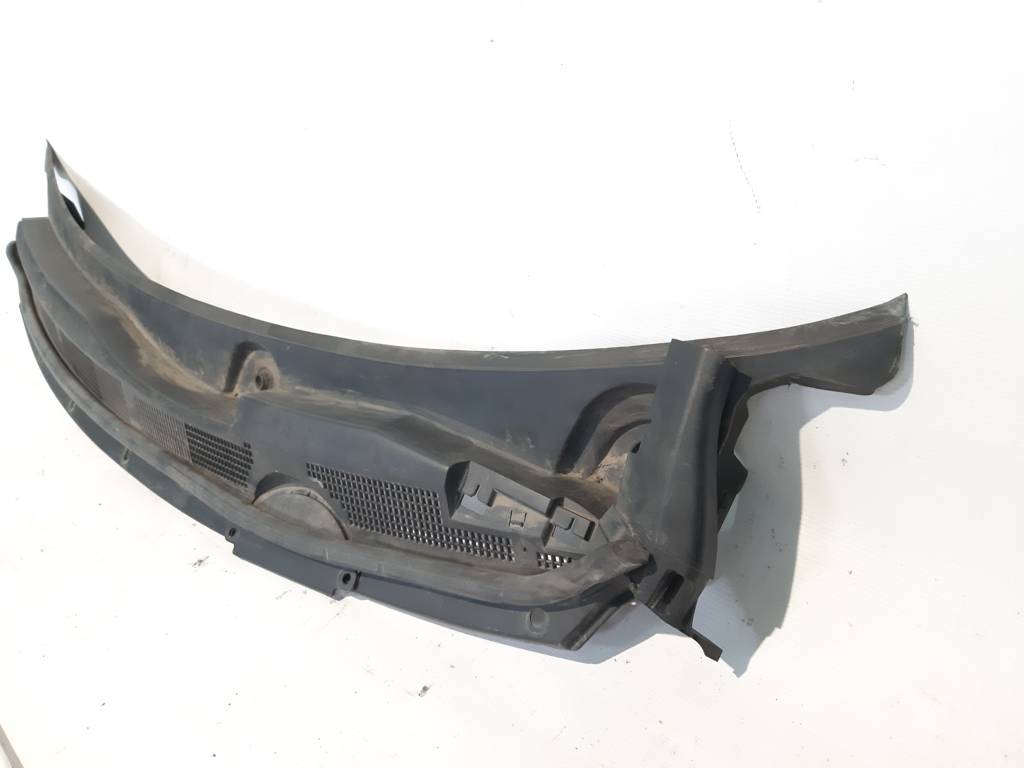 Dart Повітропровід під лобове скло Dodge Dart 2013-2019 68082729AC Dodge Dart 73