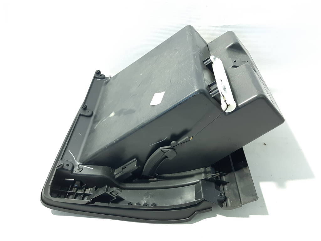 Sentra Бардачок Nissan Sentra 2013-2019 685103SA0A Nissan Sentra 7